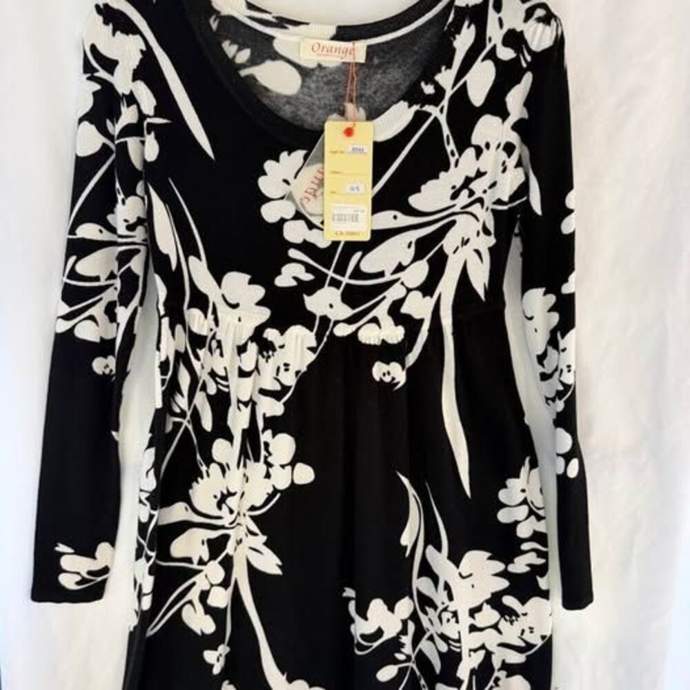 Orange Fashion Village Black & White Floral Knit Dress Size S NWT